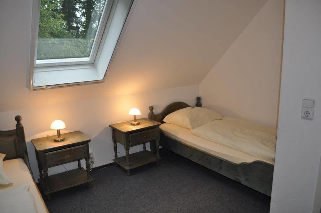 Hellmanns Hotel Bremers Bauerndiele Wiefelstede Luaran gambar