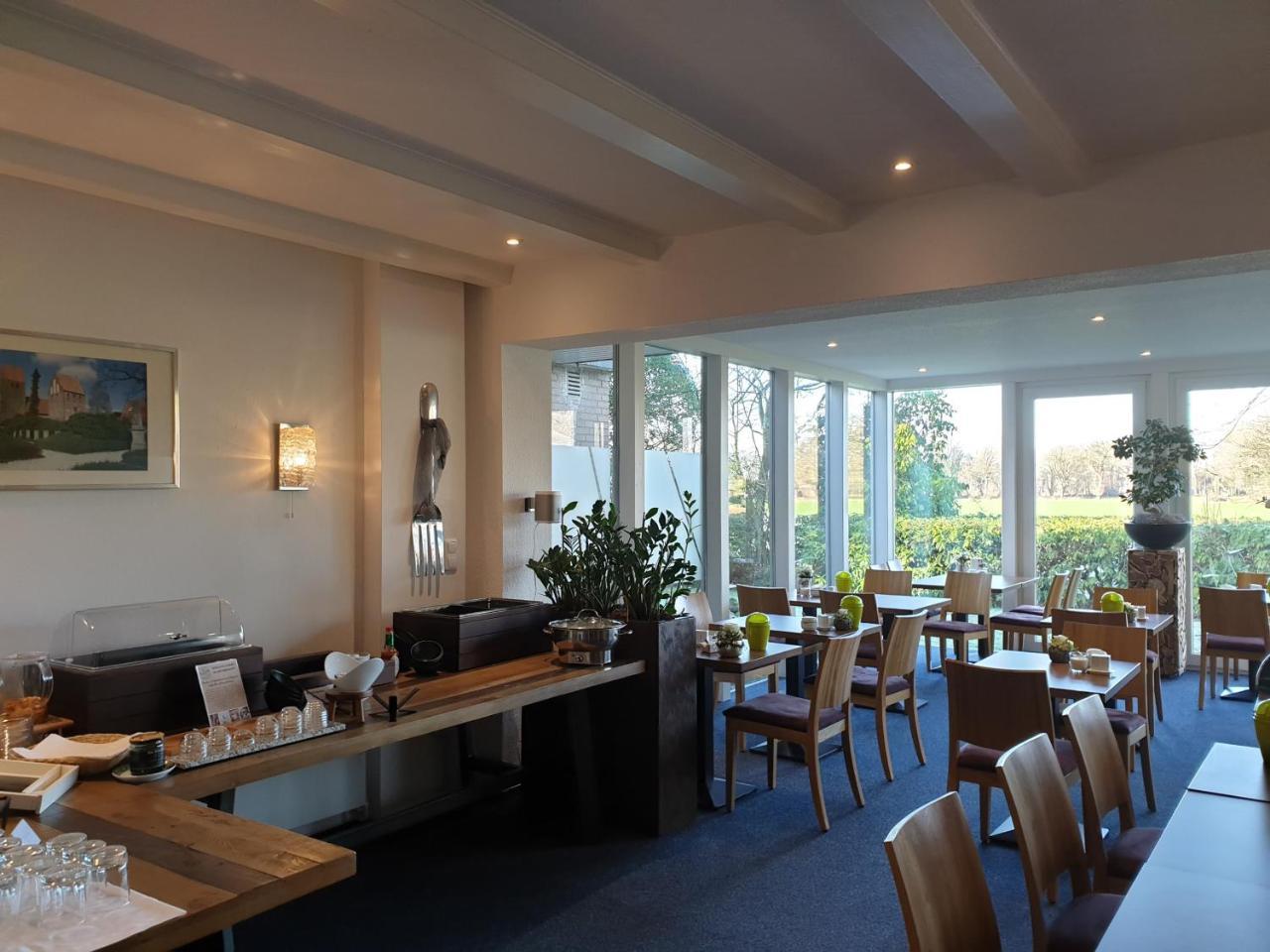 Hellmanns Hotel Bremers Bauerndiele Wiefelstede Luaran gambar