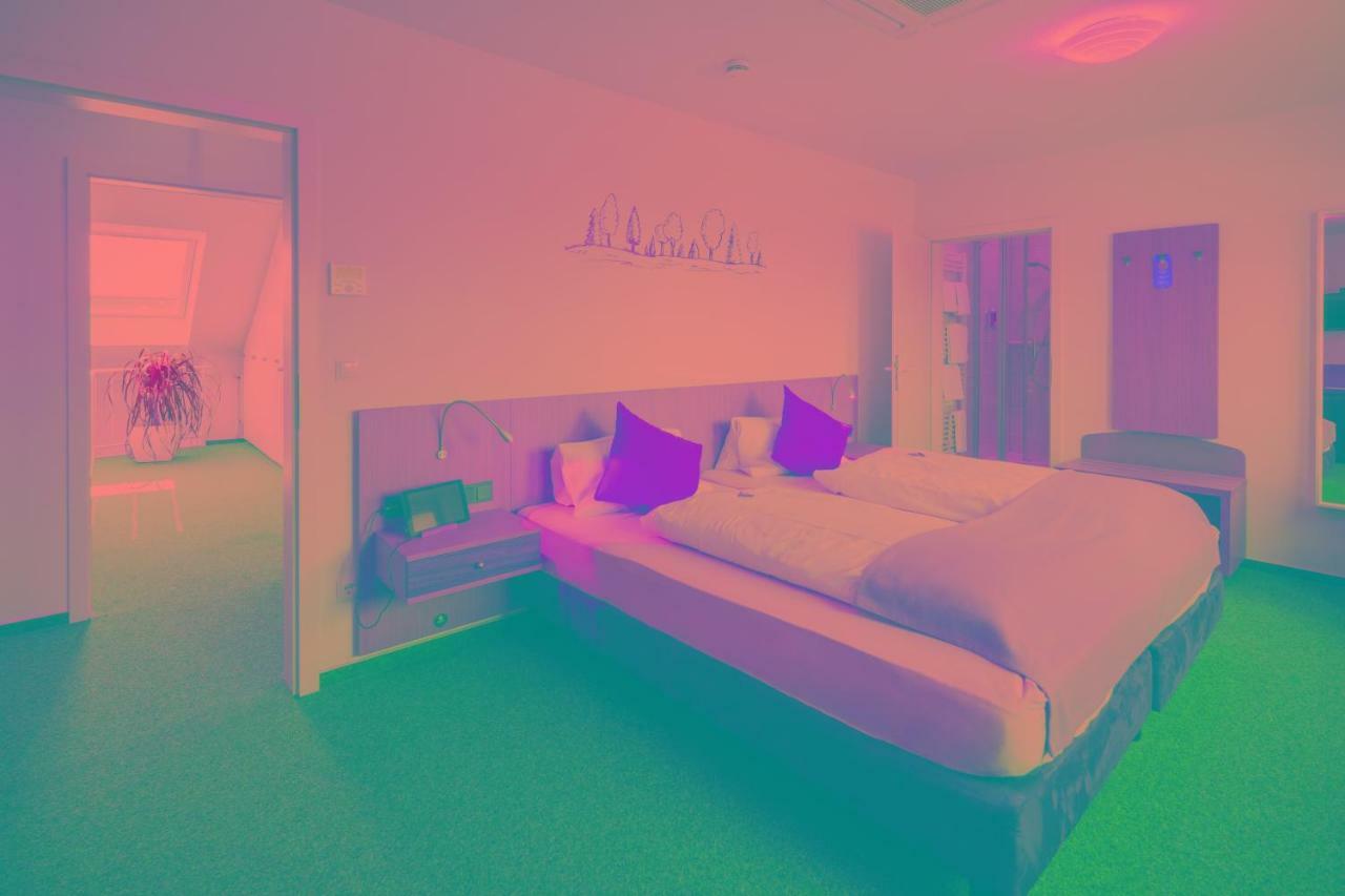Hellmanns Hotel Bremers Bauerndiele Wiefelstede Luaran gambar